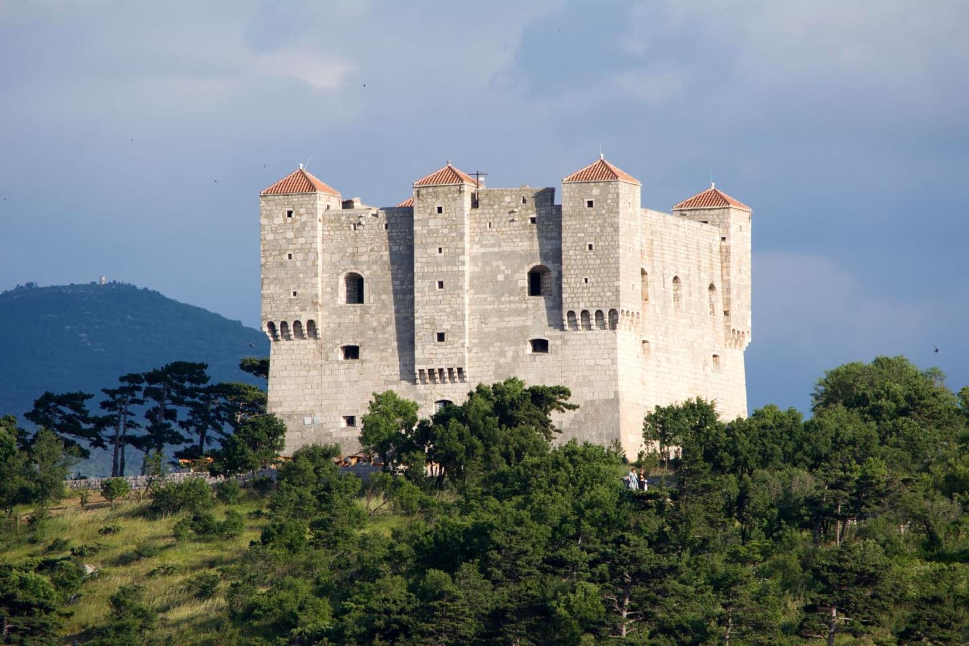 Apartment Ivana Senj (Lika-Senj)